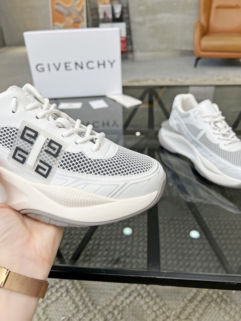 Givenchy Sneakers